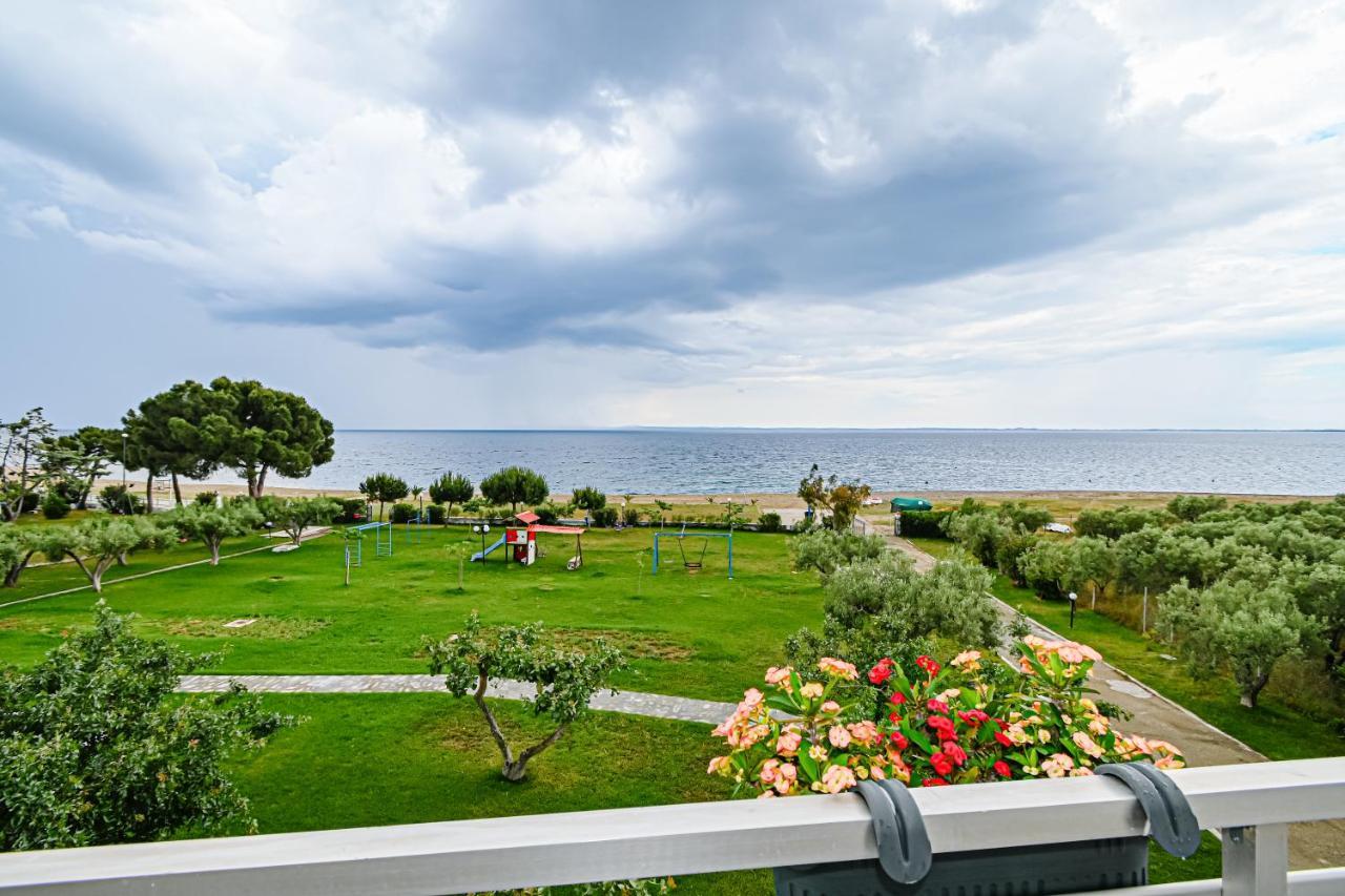 E & D Family Apartment By The Sea Kalyves Polygyrou Esterno foto
